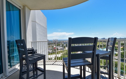 The Palms of Destin 21214 Junior 4