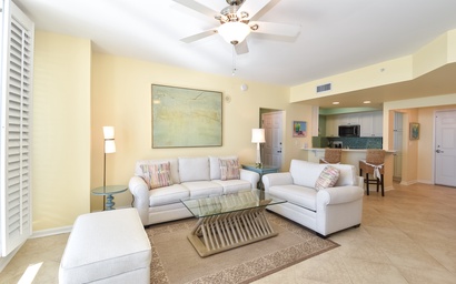 Silver Beach Towers E1105 5