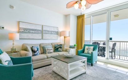 Silver Beach Towers W1002 3