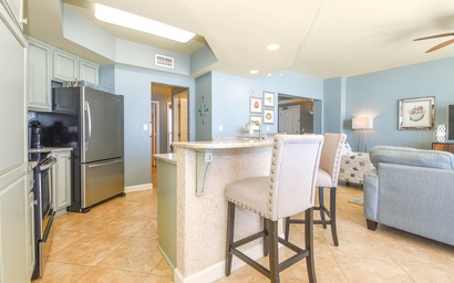 Silver Beach Towers E503 8