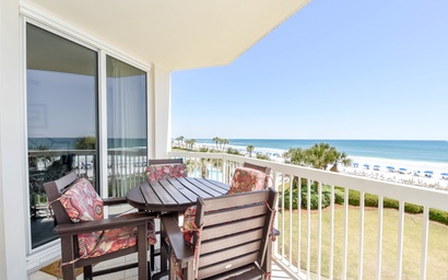 Silver Beach Towers W305 6