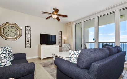 Silver Beach Towers W1603