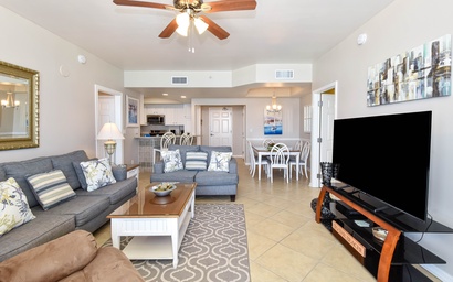 Silver Beach Towers E705