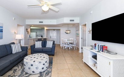 Silver Beach Towers W1205