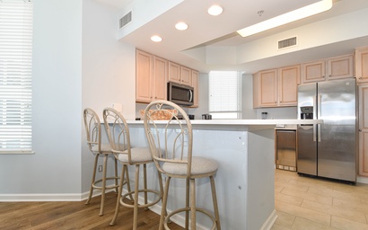 Silver Beach Towers E606 8