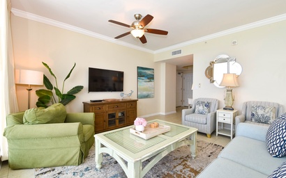 Silver Beach Towers W1604 4