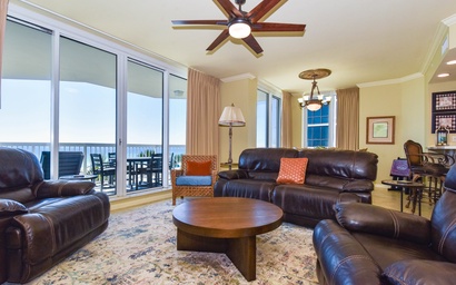 Silver Beach Towers W306