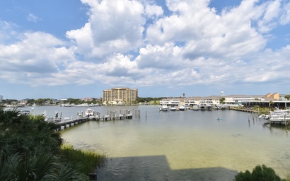 Harbor Landing 104A 6