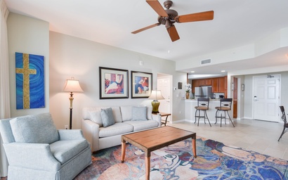 Silver Beach Towers W305 5