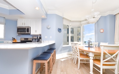 Silver Beach Towers W401 7