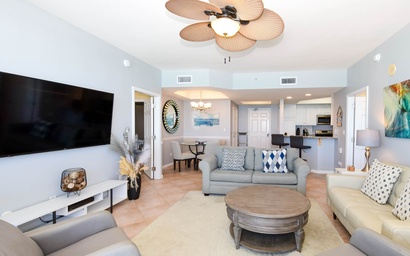 Silver Beach Towers E802 4