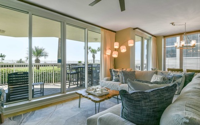 Silver Beach Towers W106 5