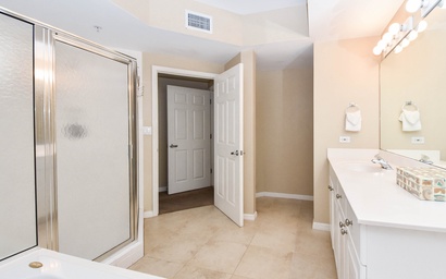 Silver Shells St. Croix 1204 13