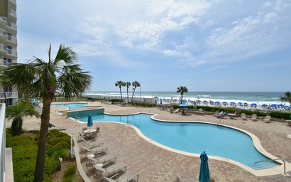 Silver Beach Towers W202 6