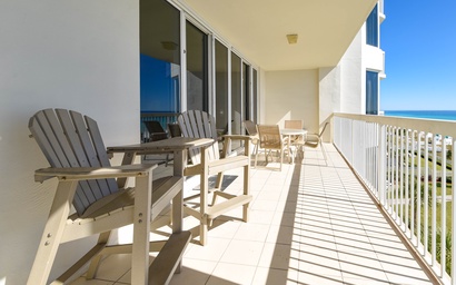 Silver Beach Towers E503 2