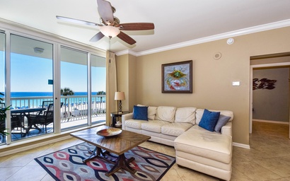 Silver Beach Towers E305 4