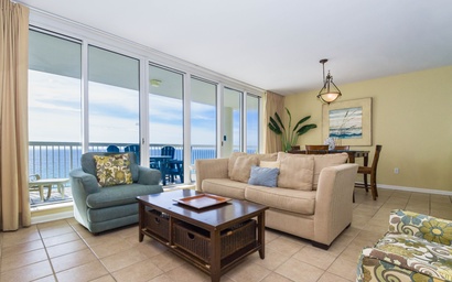 Silver Beach Towers W1103 6