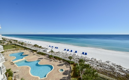 Silver Beach Towers W704 3