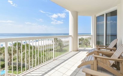 Silver Beach Towers W403 2