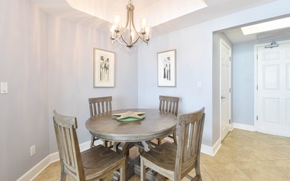 Silver Beach Towers E702 8