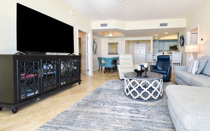 Silver Beach Towers E502 2