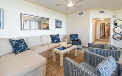 Silver Beach Towers E102 4
