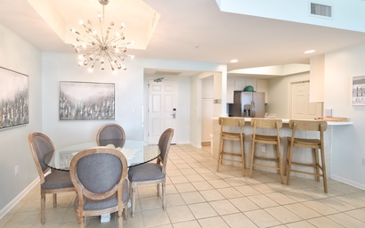 Silver Beach Towers W1002 7