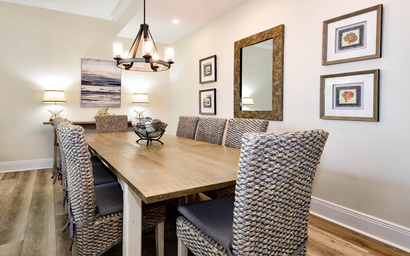 Silver Beach Towers E202 8