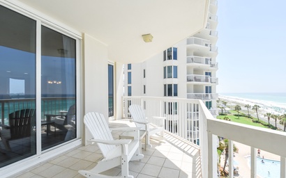 Silver Beach Towers W601 6
