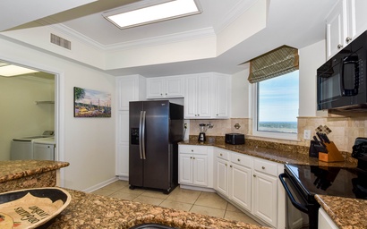 Silver Beach Towers W1501 8