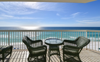 Silver Beach Towers W1102 3