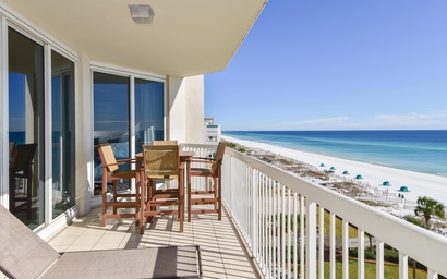 Silver Beach Towers E602 4