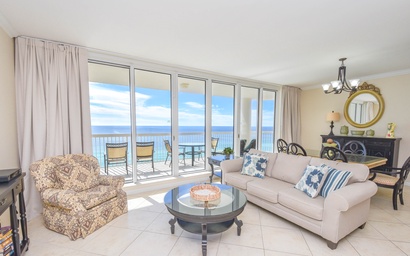 Silver Beach Towers W1203