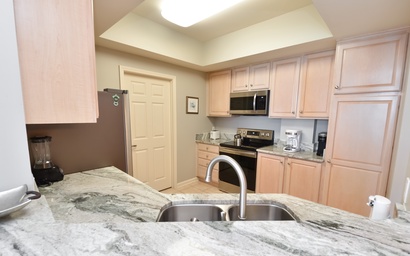 Silver Beach Towers E505 8