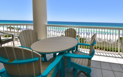 Silver Beach Towers W504 3