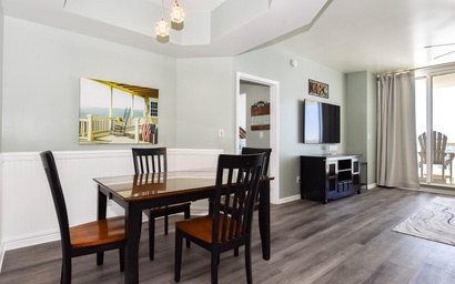 Silver Beach Towers E805 8