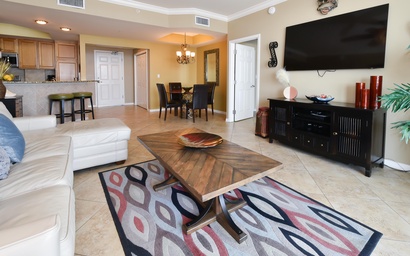 Silver Beach Towers E305 3