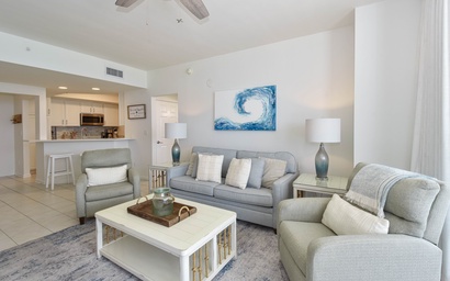 Silver Beach Towers E1102
