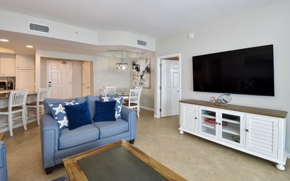 Silver Beach Towers E905 6