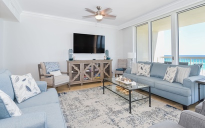 Silver Beach Towers W503