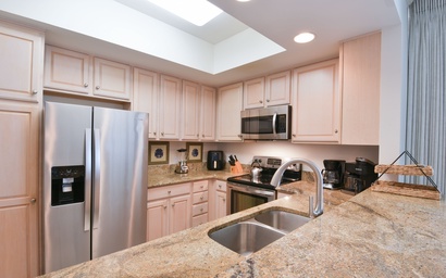 Silver Beach Towers E102 8