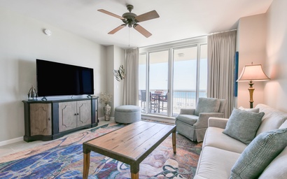 Silver Beach Towers W305 4