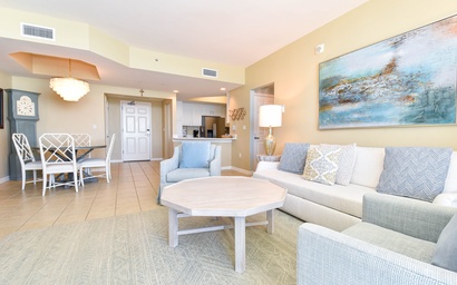 Silver Beach Towers W702