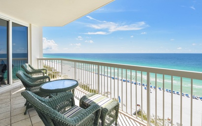 Silver Beach Towers W1102 2