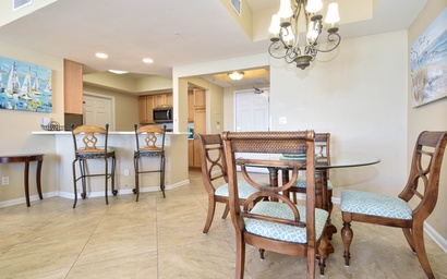 Silver Beach Towers E605 7