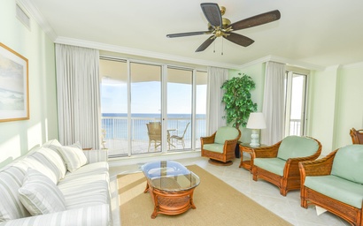 Silver Beach Towers E806