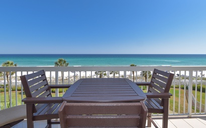 Silver Beach Towers E402 4