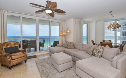 Silver Beach Towers E1006