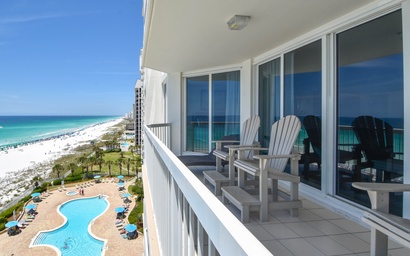 Silver Beach Towers E805 4