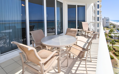 Silver Beach Towers E705 5